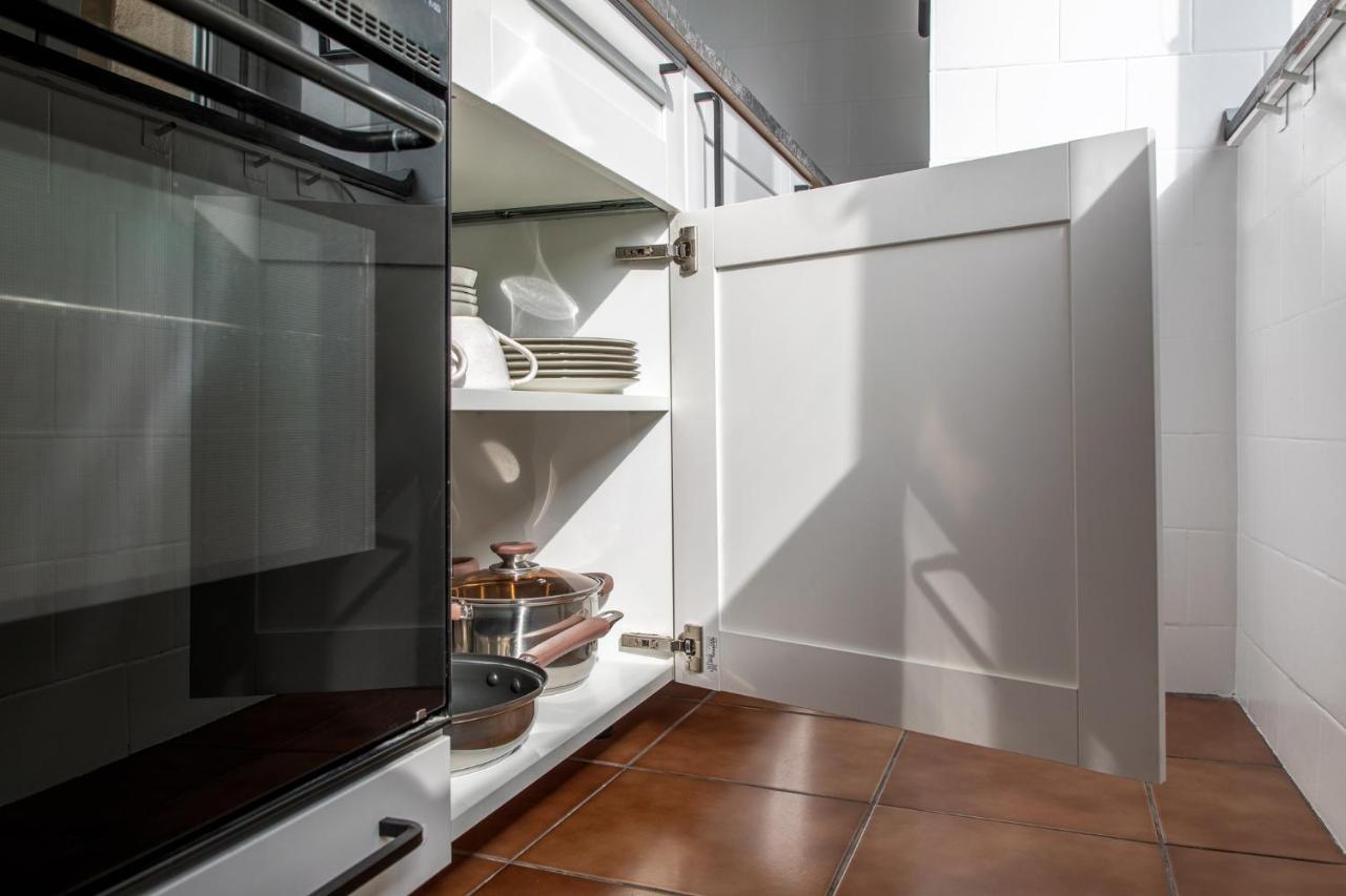 Designer Flat For 4, Heart Of Bucharest, Kitchen Βίλα Εξωτερικό φωτογραφία